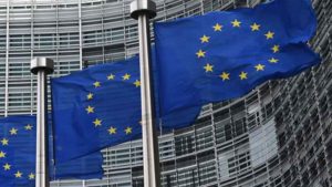 União Europeia aprova censura na internet!