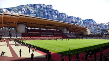 eFootball PES 2020 - Como corrigir a troca de jogadores