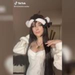 Mayweda cosplay Albedo anime Overlord